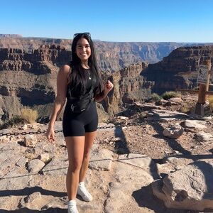 Meet your Posher, Natasha